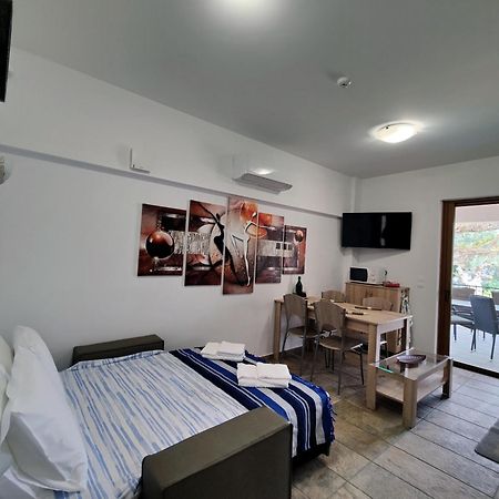 Arokariapartments Koróni Extérieur photo
